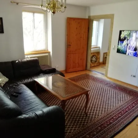 Mit Charme In Pillnitz Eg Appartement