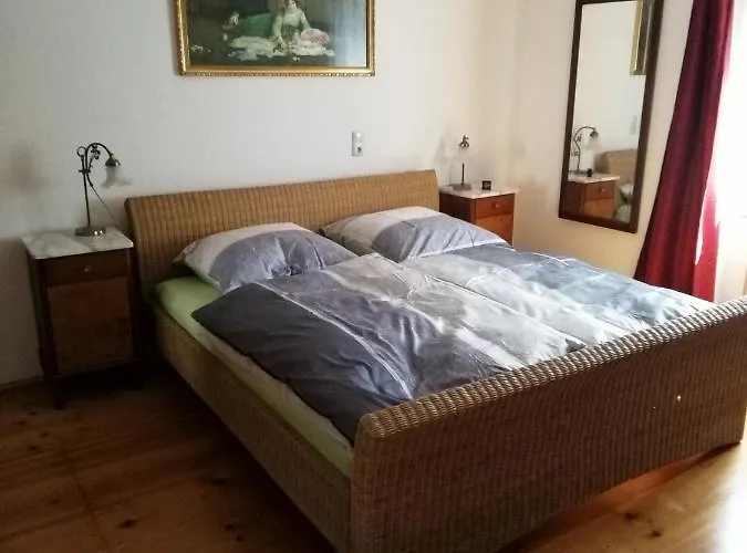 Mit Charme In Pillnitz Eg Apartment *