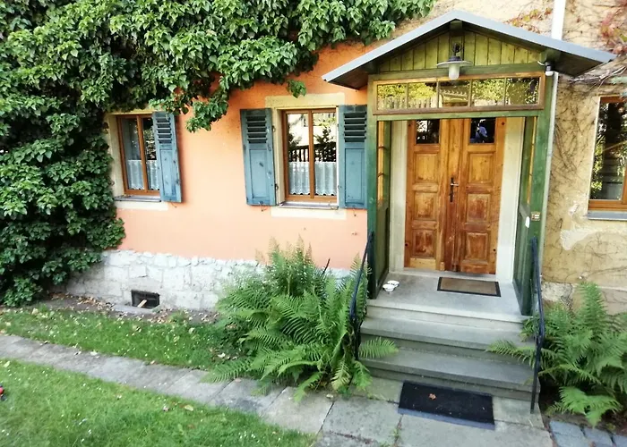 Apartment Mit Charme In Pillnitz Eg